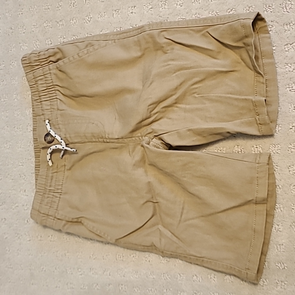 Arizona khaki shorts 6/7
